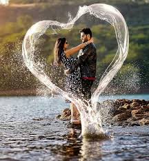 Bahkan, nantinya foto pre wedding atau prewedding casual, foto prewedding romantis, foto prewedding unik ini juga akan dipajang di undangan, resepsi pernikahan, hingga rumah anda bersama pasangan. Pre Wedding Romantic Couple Portrait Clicks Eventila Pre Wedding Photoshoot Outdoor Romantic Photoshoot Wedding Photoshoot Poses