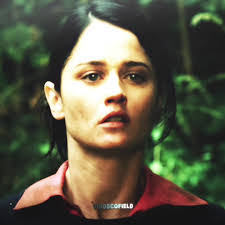 Veronica Button's Instagram, Twitter & Facebook