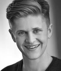 Lashawn Ross's Instagram, Twitter & Facebook