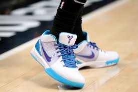 Devin booker in a nike zoom kobe 5 protro pe (michael gonzales/nbae via getty images) anthony davis in a nike zoom kobe 5 protro pe (andrew d. Kobe Bryant S Expired Nike Deal Explained Gq