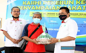 Sebarang pertanyaan lanjut boleh hubungi ke talian berikut Bernama Seramai 187 000 Pekebun Kecil Getah Terima Bayaran Pertama Bmt