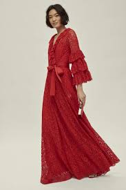 Cómo crear los labios rojos perfectos. Pin En Look Invitada