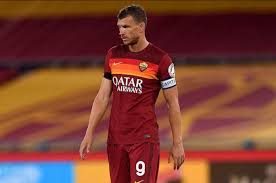 Darmstadt 98'in golcüsü serdar dursun, koronavirüs nedeniyle gol sevinçlerine dikkat etmeleri gerektiğini belirtti. Feneronline On Twitter Serdar Dursun Un 4 4 2 Paylasimi Boylelikle Dogrulandi Dzeko Yu Baskan Secim Hediyesi Olarak Goruyor