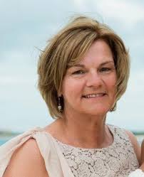 Brenda Drury's Instagram, Twitter & Facebook