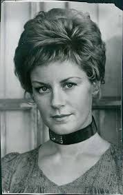 Vintage Photos Foto de Actriz de la Academia de Escenario Escocesa de Mary  Ure de 1973 de 5 x 9 Pulgadas : Amazon.com.mx: Hogar y Cocina