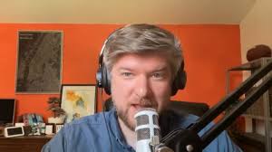 If 2020 reinforced the need to establish a healthy #D2C ecommerce channel,  what will this year hold? Ben Fochs, VP of Strategy and Corporate  Development, looks forward in this week's Commerce Minute