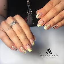 Cez 400 tisíc užívateľov za deň. Nechty Ako Umelecke Dielo Zoznamte Sa S Nail Art