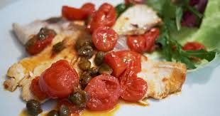 Paccheri, mezze maniche, spaghetti, ma, abbiamo visto, anche riso e altri tipi di pasta diventano piatti dal gusto. Ricciola In Umido Alla Matalotta Ecco Come Cucinarla Campisi
