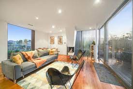 1 bedroom apartments from £1,274,583. 2 Bed Chic Apartment Near Central London Uk Booking Com