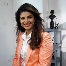 Rambha Family Hot Actress Age Husband Family Wiki Movies Photos Images Date Of Birth Marriage Daughter A son, after coming to know that his father is an evil personified, eliminates him with his own hands. rambha family hot actress age