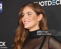 229 Claire Robbins Photos & High Res Pictures