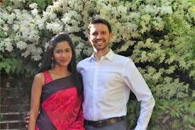 Die russische sprache (russisch, früher auch großrussisch genannt; Dieses Brautpaar Feiert Eine Russisch Indische Hoc