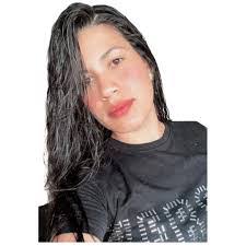 Ana Cruzado's Instagram, Twitter & Facebook