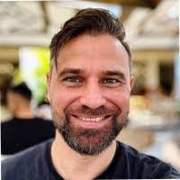 Nick Grubb's Instagram, Twitter & Facebook