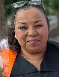 Estela Regalado's Instagram, Twitter & Facebook