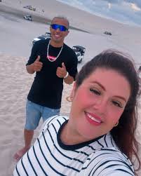 Amanda Rebeca (@amandinha_beca) • Instagram photos and videos