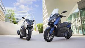 Jual beli motor stnk only/bpkb only/bodong no cepu dan sparpart. Harga Yamaha Xmax 250 Review Spesifikasi Dan Kredit Terbaru Juni 2021 Otosia Com