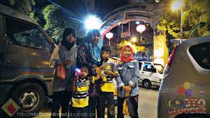 Pada bahagian dalaman kereta tak banyak sangat yang misteri panggilannya contoh sit tu biasalah panggil sit depan belakang atau dalam bahasa melayu kita panggil kerusi, bangku ke tak kisah la. Yok Jenjalan Bazar Karat Johor Bahru