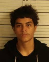 Car theft leads to multi-vehicle crash involving MPD, 5 in custody