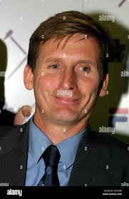 Glenn roeder west ham manager hi-res stock photography and images