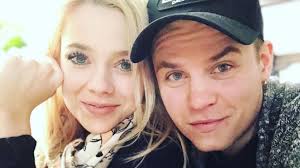 Anne wünsche macht ein geständnis © anne wünsche/instagram. Wieder Zoff Zwischen Anne Wunsche Und Ihrem Ex Freund Henning Merten Nachdem Sich Die Beiden Bereits Anfang 2019 Ge Ex Freund Victoria Von Schweden Promi News