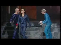 Romeo Et Juliette Acte 2 Part 1 On Dit Dans La Rue Romeo Et Juliette Juliette Musique Disco