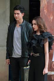 อลิส คุณานุการกุล รับบทโดย ณัฐฌา บุญปอง K2hmdxmzf3ldm