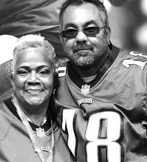 Councilman Domb talks school reform, taxes at CH college