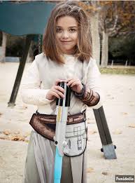 I loved it right away! Rey Star Wars The Force Awakens Costume For Girls The Coolest Funidelia