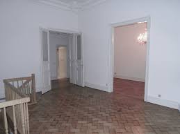 Wohnen auf zeit im belgischen viertel das belgische viertel ist eines der trendigsten und hippsten veedel im zentrum von köln. 5 Zimmer Wohnung Zu Vermieten Handelstrasse 8 50674 Koln Altstadt Neustadt Sud Mapio Net