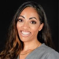 Alicia Knotts's Instagram, Twitter & Facebook