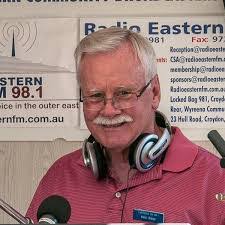 Ken Earp's Instagram, Twitter & Facebook