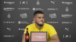 Born 7 november 1998) is a kosovan professional footballer who plays as a goalkeeper for turkish club adana demirspor, on loan from english club manchester city, and the kosovo national team. Roda De Premsa De Presentacio De Arijanet Muric Youtube