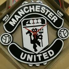 Black hd wallpaper with lots of fire and flames. Manchester United Original Crest Logo Black And White Version 3d Embosses Wooden Wall Clock Design Craft On Carousell