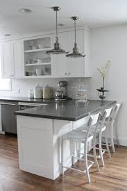 Decouvrir La Beaute De La Petite Cuisine Ouverte Petite Cuisine Ouverte Amenagement Petite Cuisine Cuisine Moderne