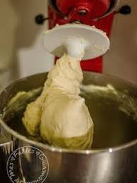 Des Petits Pains Au Lait Comme Des Brioches Kitchen Aid Recipes Kitchen Aid Confort Food