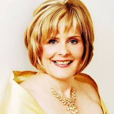 Stream Julie-Anne Hunter music