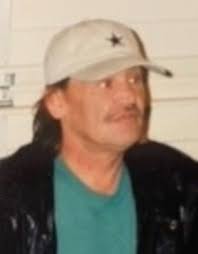 Dennis Zeek's Instagram, Twitter & Facebook