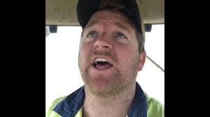 Tractortainment 'The waiting for rain edition'