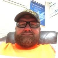 Chris Laub's Instagram, Twitter & Facebook