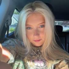 Ada Thompson (@adathompson)