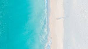 Maria racconta le bellezze naturali di quest'isola, le spiagge bianche, il mare dalle mille tonalità di blu, turchese e verde acqua, i. Aruba L Isola Piu Felice Dei Caraibi