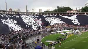 80 anos ontem desse grande estádio aí nessa foto fui ver corinthians contra o flamengo onde o timão ganho por. Bandeira Da Gavioes Corinthians X Palmeiras 31 01 2010 Pacaembu Youtube