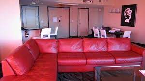 Las vegas hotels elara by hilton grand vacations center strip. Lounge Room 2 Bedroom Suite Picture Of Elara By Hilton Grand Vacations Center Strip Las Vegas Tripadvisor