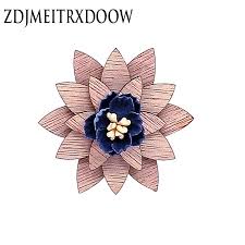 Gambar bunga anggrek pink 1. Bunga Kartun Kecil Yang Lucu Kayu Otter Paus Biru Bros Pin Kayu Bros Perhiasan Untuk Wanita Pria Anak Hadiah Ulang Tahun Bros Aliexpress