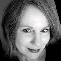 Mona Bryant's Instagram, Twitter & Facebook