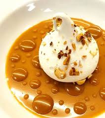 Jerome Chaucesse Creations Jerome Chaucesse Sur Instagram Mystere Vanille Noisette Et Caramel Au Beurre Sale A La Carte Plated Desserts Food Desserts