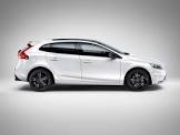 VOLVO-V40