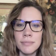 Michelle Parish's Instagram, Twitter & Facebook