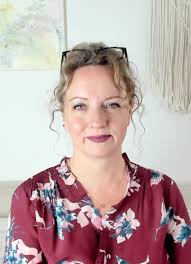 Anne Wallen, Director and Founder of MaternityWise Intl, Senior Level  Executive Contributor at Brainz Magazine